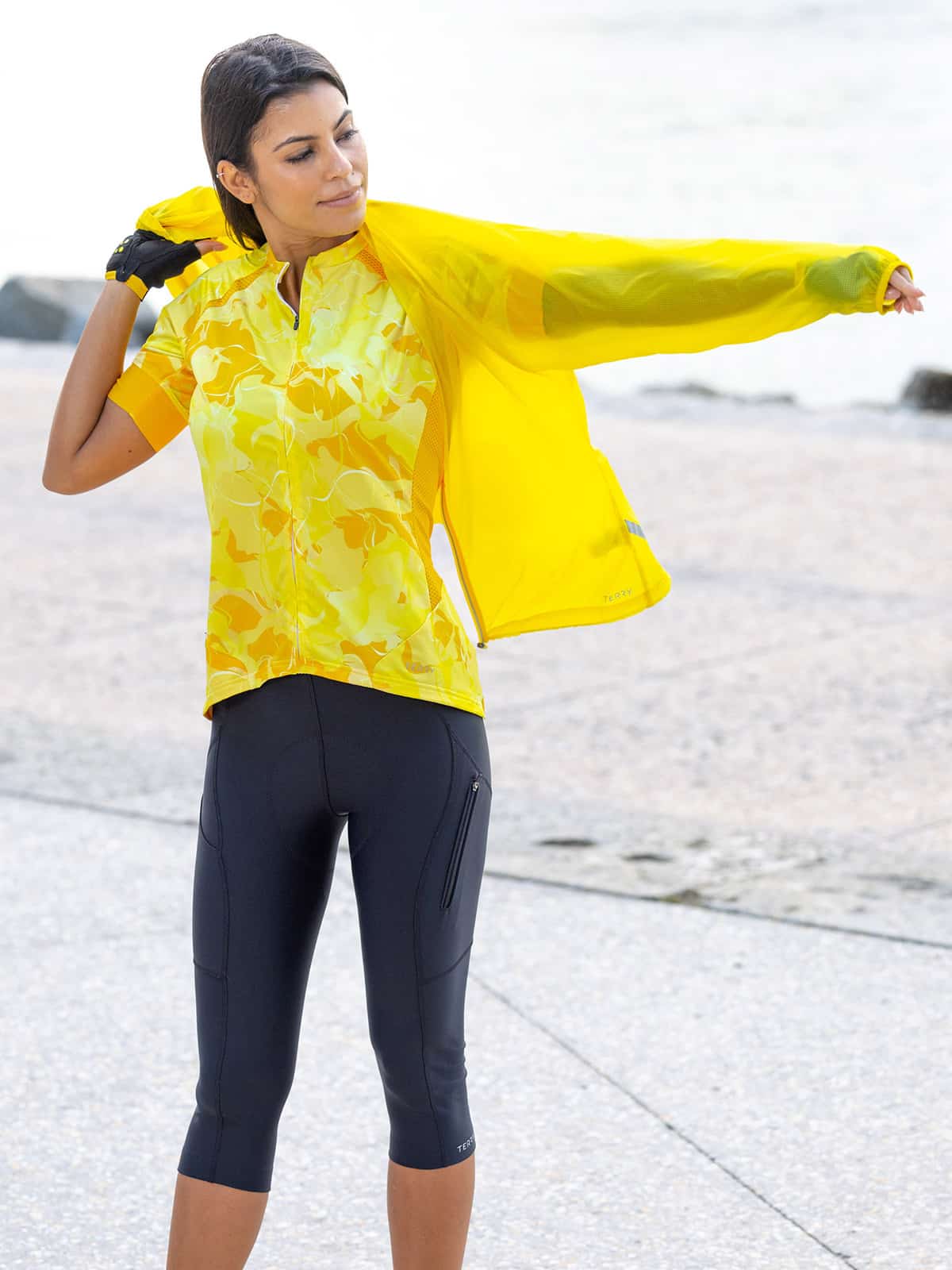 MISTRAL PACKABLE JACKET LITUP