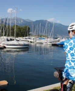 BLUE WHITE FLOWER SS JERSEY – Bild 7